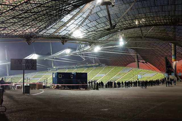 员的任何轻 员的任何轻